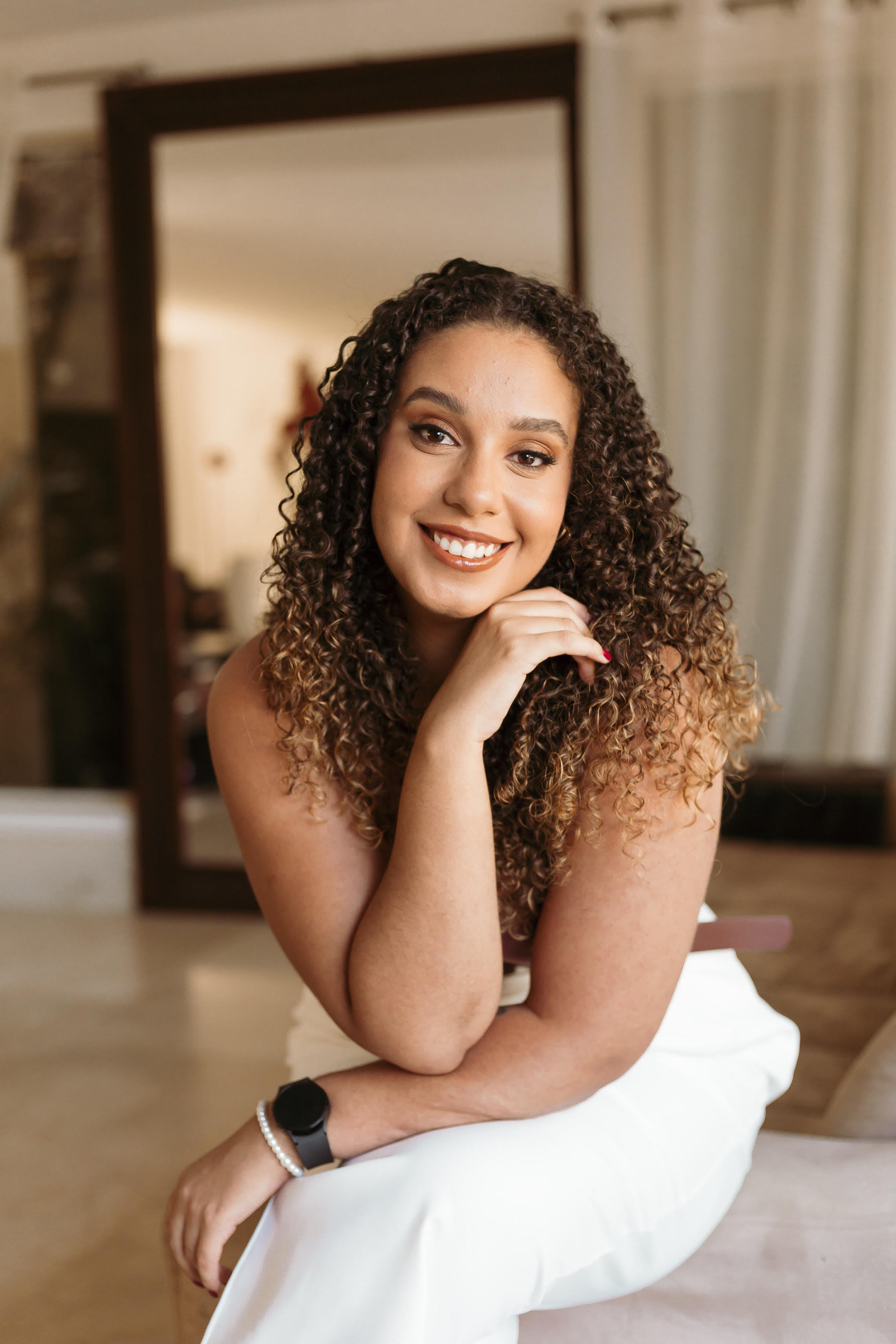 Foto da psicóloga Carolina Nogueira